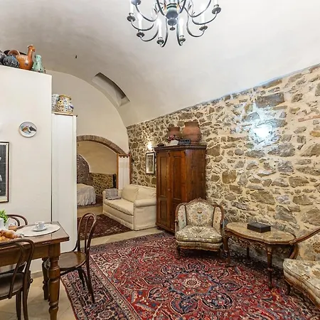 Apartman La Grotta - Design Artigianale *